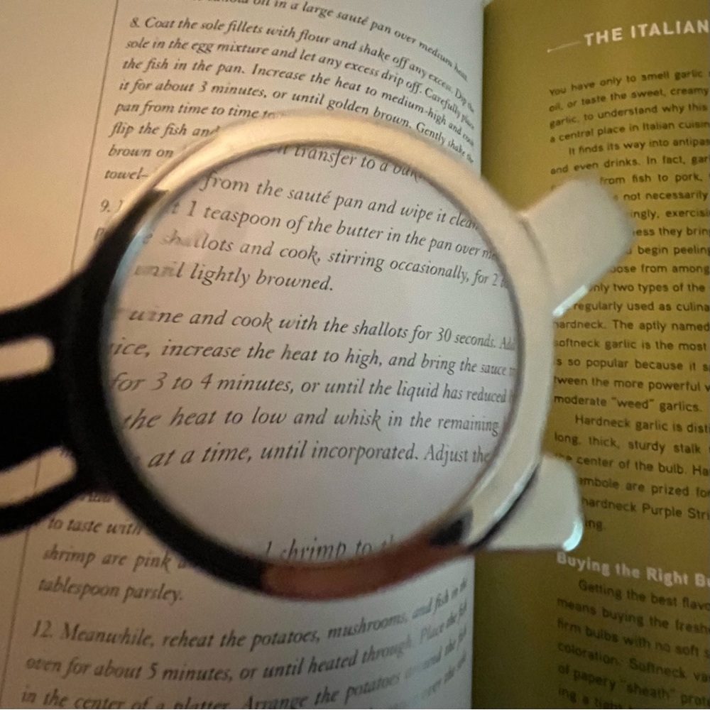 Tiffany & Co. Silver Magnifying Glass Bookmark - Picture 7 of 8